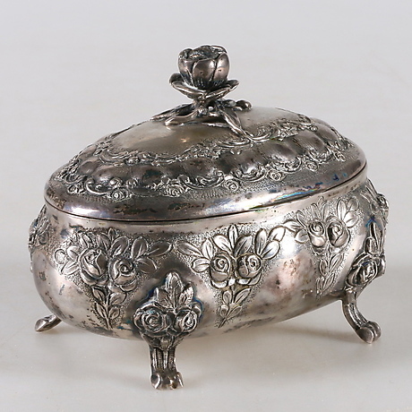 SUGAR BOX, silver, rococo style, with interior gilding, 20th century ...
