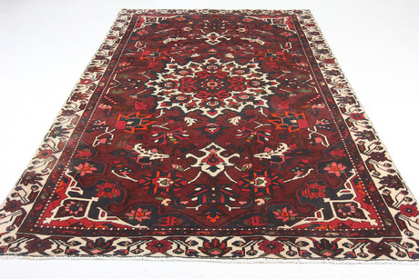 MATTA, Bakhtiar, 300 x 190 cm.