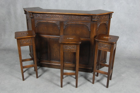 BAR, STOLAR, HYLLA, träskuren, 1900-tal.