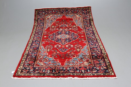MATTA, Orientalisk,  242x161 cm.