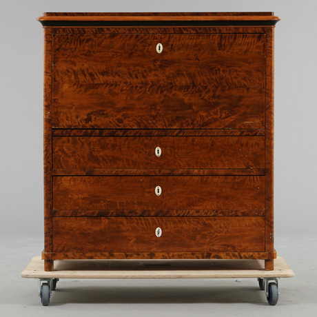 CHIFFONJÉ, 1800-tal.