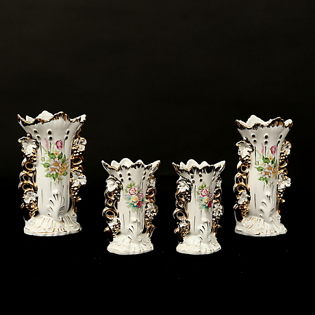 VASES 4 neo-rococo 19th century, probably England. Ceramics & Porcelain ...