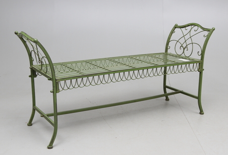 TRÄDGÅRDSBÄNK. 2000-tal.