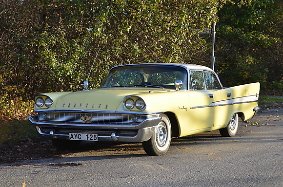 1958 chrysler saratoga
