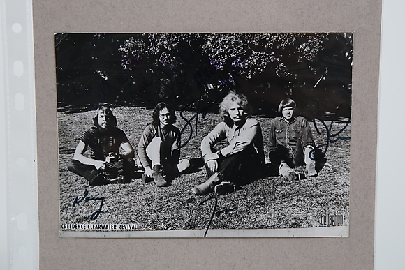 CREEDENCE CLEARWATER REVIVAL BAND  signed autographed photo COA Hologram