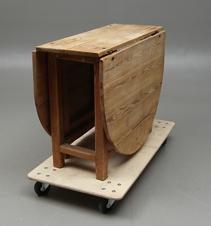PATCH TABLE, folklore, 19th century. Furniture - Tables - Auctionet