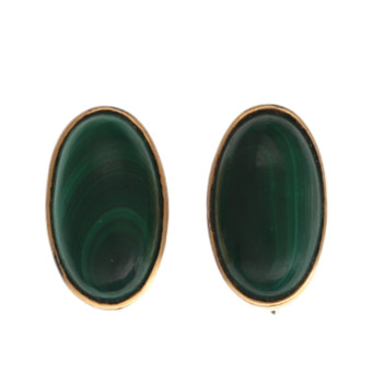 Pendientes en oro y pedrería.