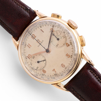 Omega cronógrafo en oro, de mediados...