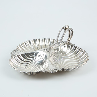 SERVERINGSFAT, silver, Walker & Hall, Sheffield, 1903.