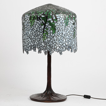 BORDSLAMPA, s k Wisteria, Tiffany stil, 1900-talets and...