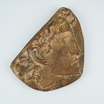 WÄINÖ AALTONEN. RELIEF, Kvinnoprofil, brons.