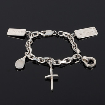 EFVA ATTLING. Armband, silver, Greatest Hits.