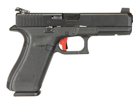 PISTOL, fabrikat Glock, modell 17 Gen 5, kaliber 9x19, tillv.nr BLHC 642, se-nr SE2990456.