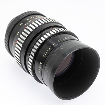 Objektiv Meyer - Optik Görlitz Orestor 1:2,8/135mm (SN 5604971) pro M42