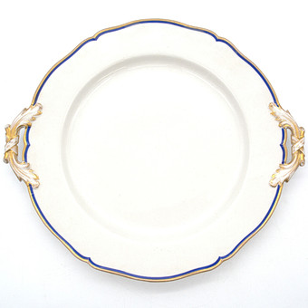 KPM BERLIN. Coupe à anse milieu du XIXe siècle or et bleu cobalt 1849-1870.