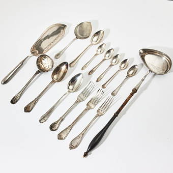 SOPPSLEV, FISKSPADE, SOCKERSTRÖARE, SKEDAR, GAFFLAR, silver, 18/1900-tal.