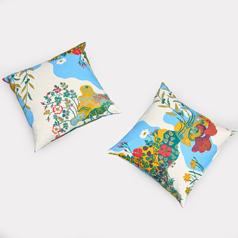 JOSEF FRANK. Kuddar, ett par, "Anakreon", Firma Svenskt Tenn.