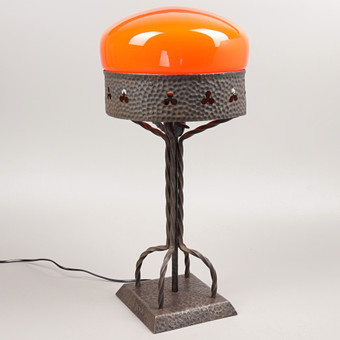 BORDSLAMPA, metall/glas, 1900-talets andra hälft.