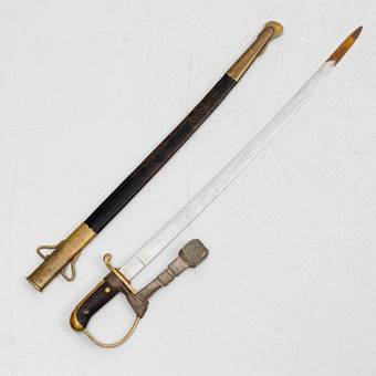 POLISSABEL, med läderbalja, svensk, 1900-talets första hälft.