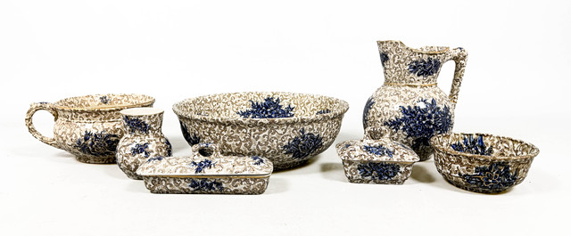 TVÄTTSERVIS, 7 delar, RÖRSTRAND, Flintgods, 1900-talets början.