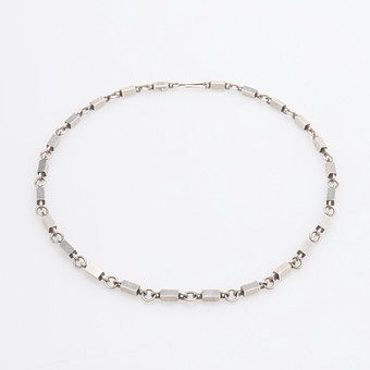 WIWEN NILSSON. COLLIER, STAV- OCH RING, STERLINGSILVER.