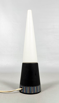 HANS AGNE JAKOBSSON. BORDSLAMPA, 1900-talets mitt.