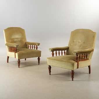 FÅTÖLJER, 1 par, plyschklädsel, 1800/1900-tal.