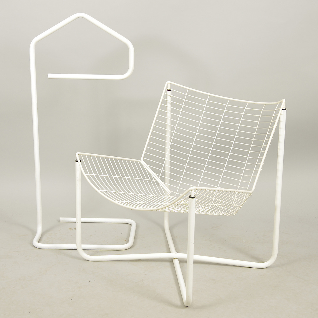 Bilder för 392944 FåTÖLJ SAMT HERRBETJäNT,"Järpen", Niels Gammelgaard, formgiven 1983, IKEA Bilder för 392944 FåTÖLJ SAMT HERRBETJäNT,"Järpen", Niels Gammelgaard, formgiven 1983, IKEA