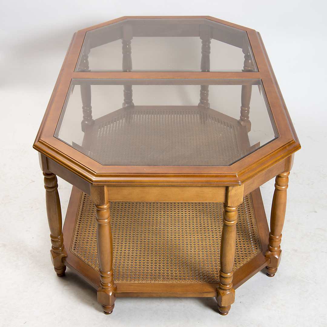 Images for 512937 SOFFBORD, mahogny rotting med glasskiva, 1900 talets senare hälft Auctionet Images for 512937 SOFFBORD, mahogny rotting med glasskiva, 1900 talets senare hälft Auctionet