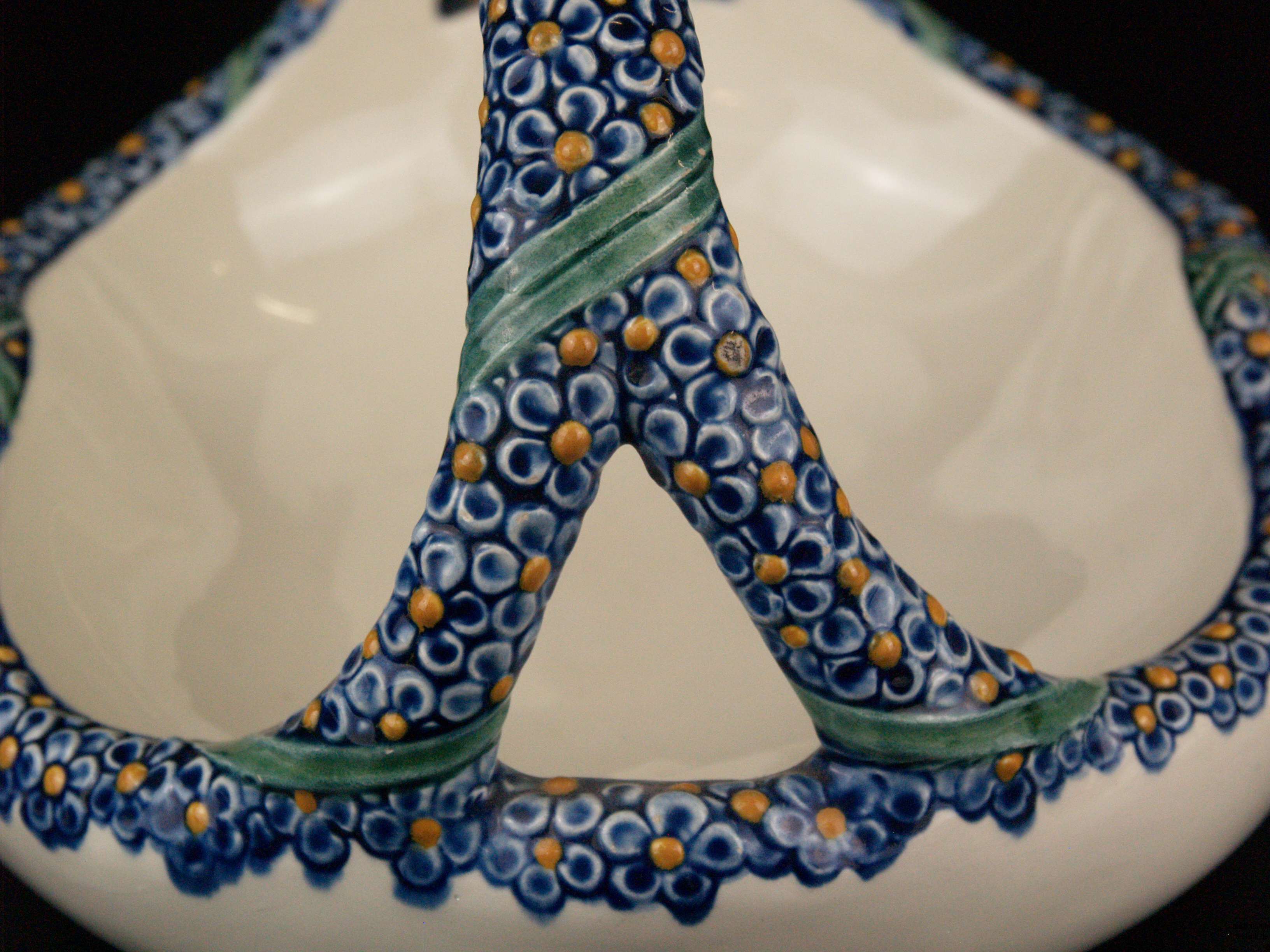 Images for 1000524. HANDLE BOWL Karlsruhe majolica, Art Nouveau