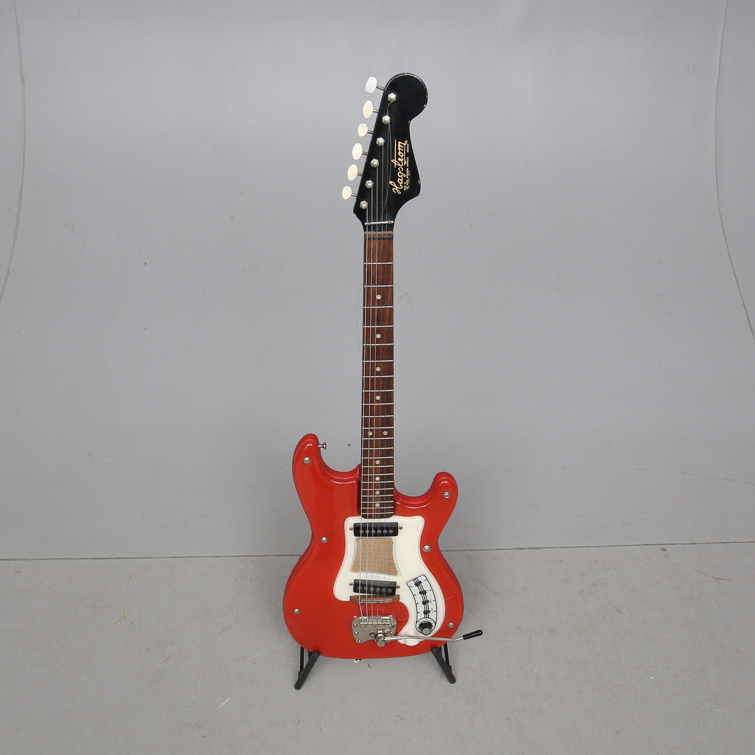 Images for 1081698. ELECTRIC GUITAR, 