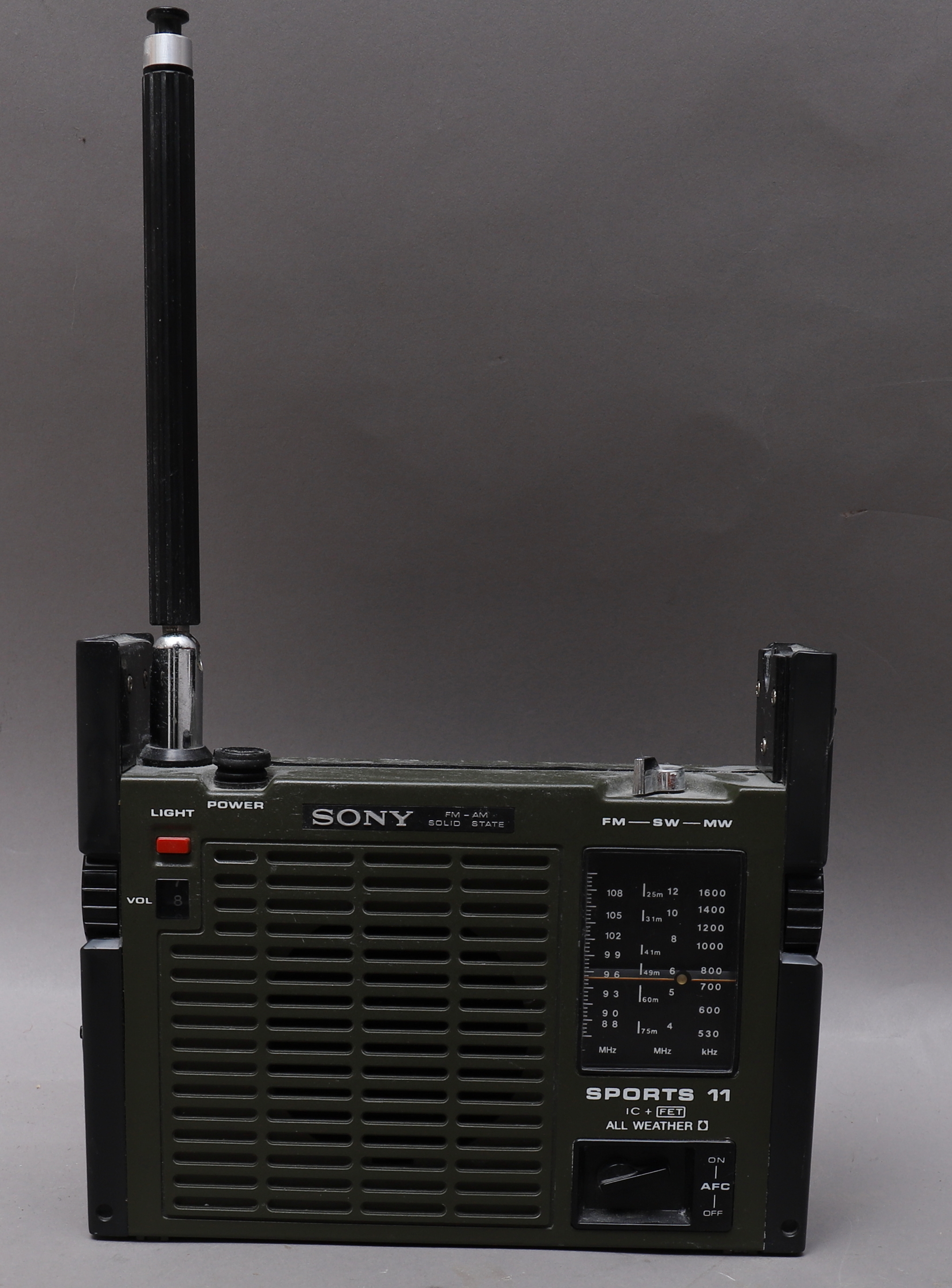 【訳アリ】SONY SOLID STATE SPORTS11 item_1126410_077745e93f.JPG