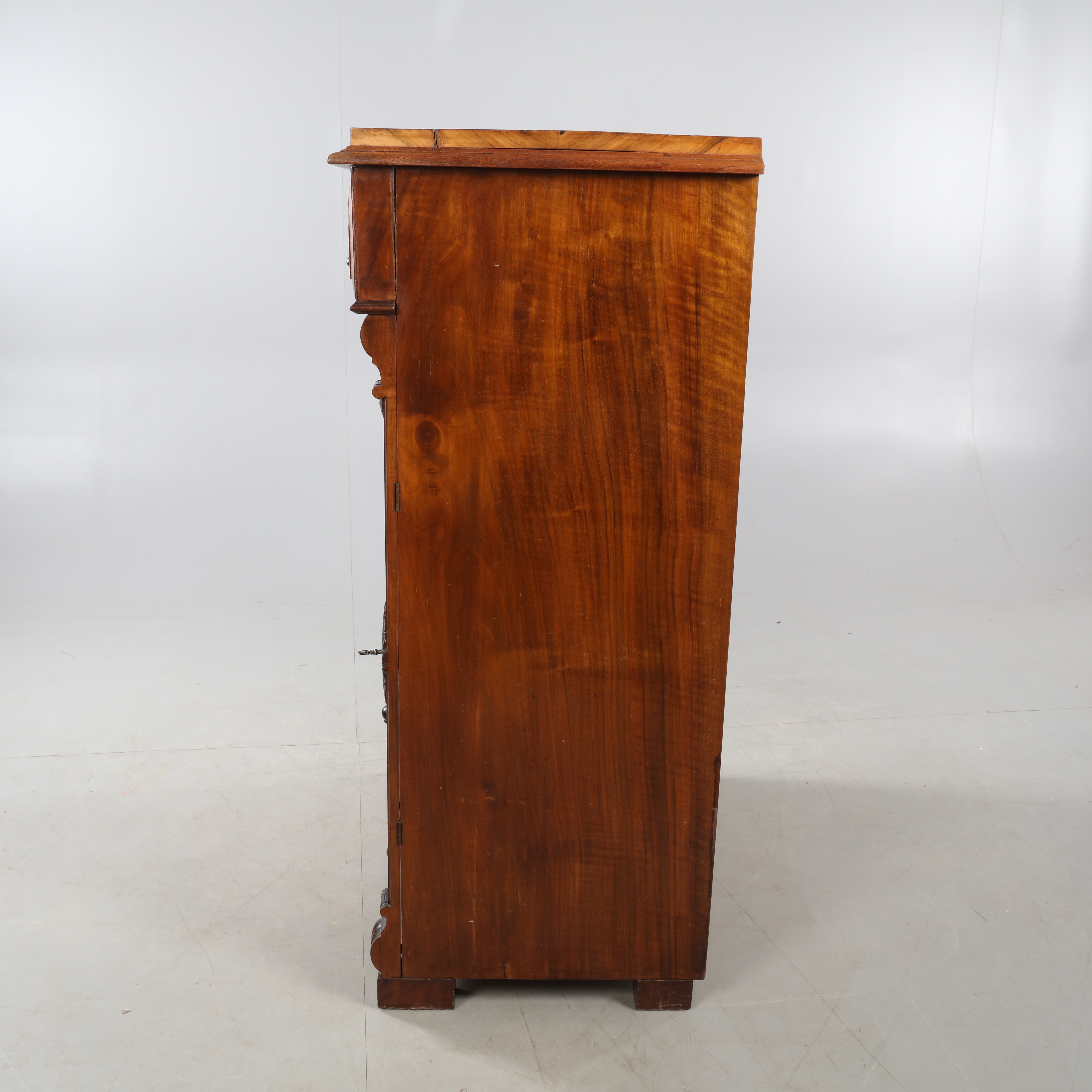 BÜRO, 19. Jahrhundert. Möbel - Kommoden - Auctionet