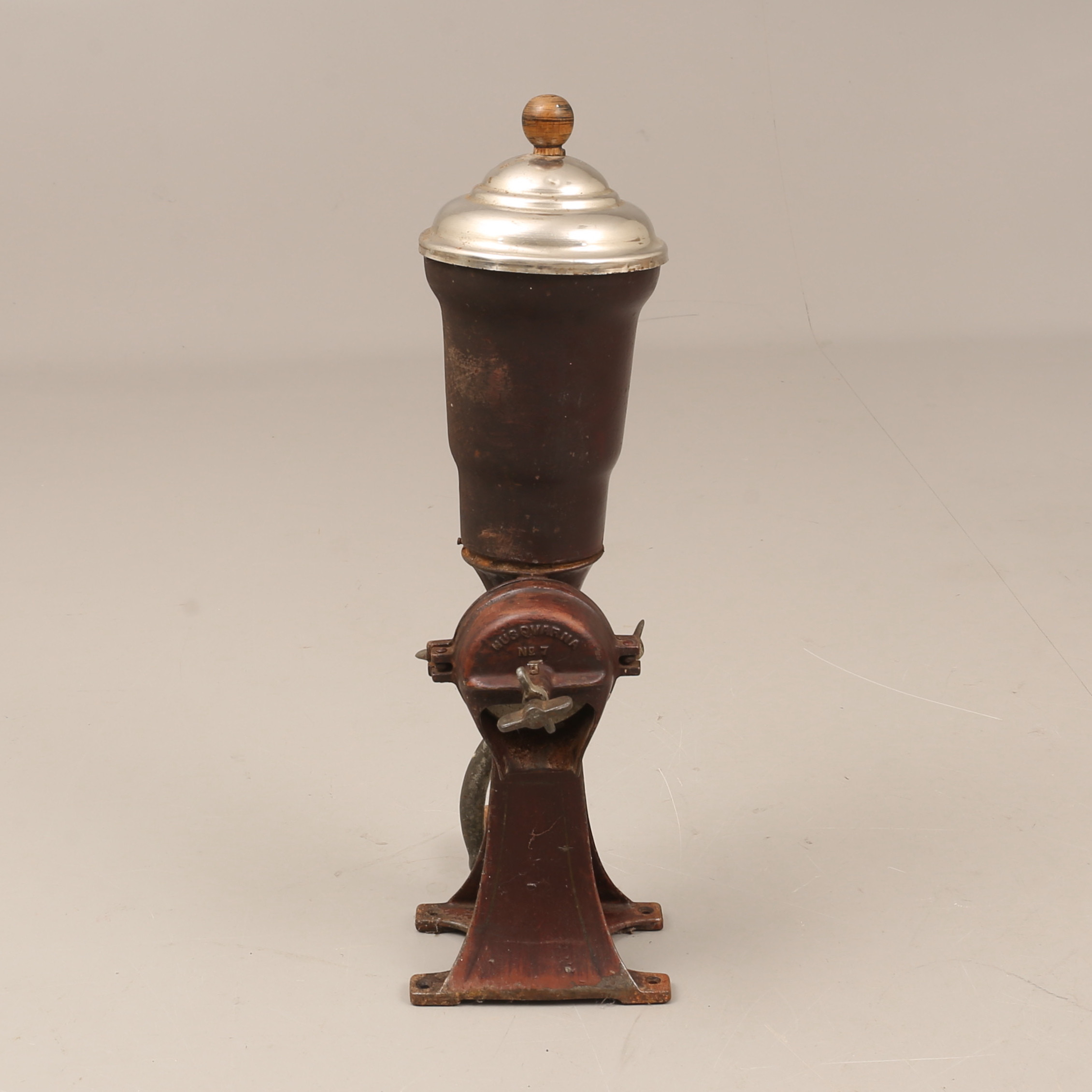 Images for 1438973. COFFEE GRINDER, cast iron, wood, metal, Husqvarna