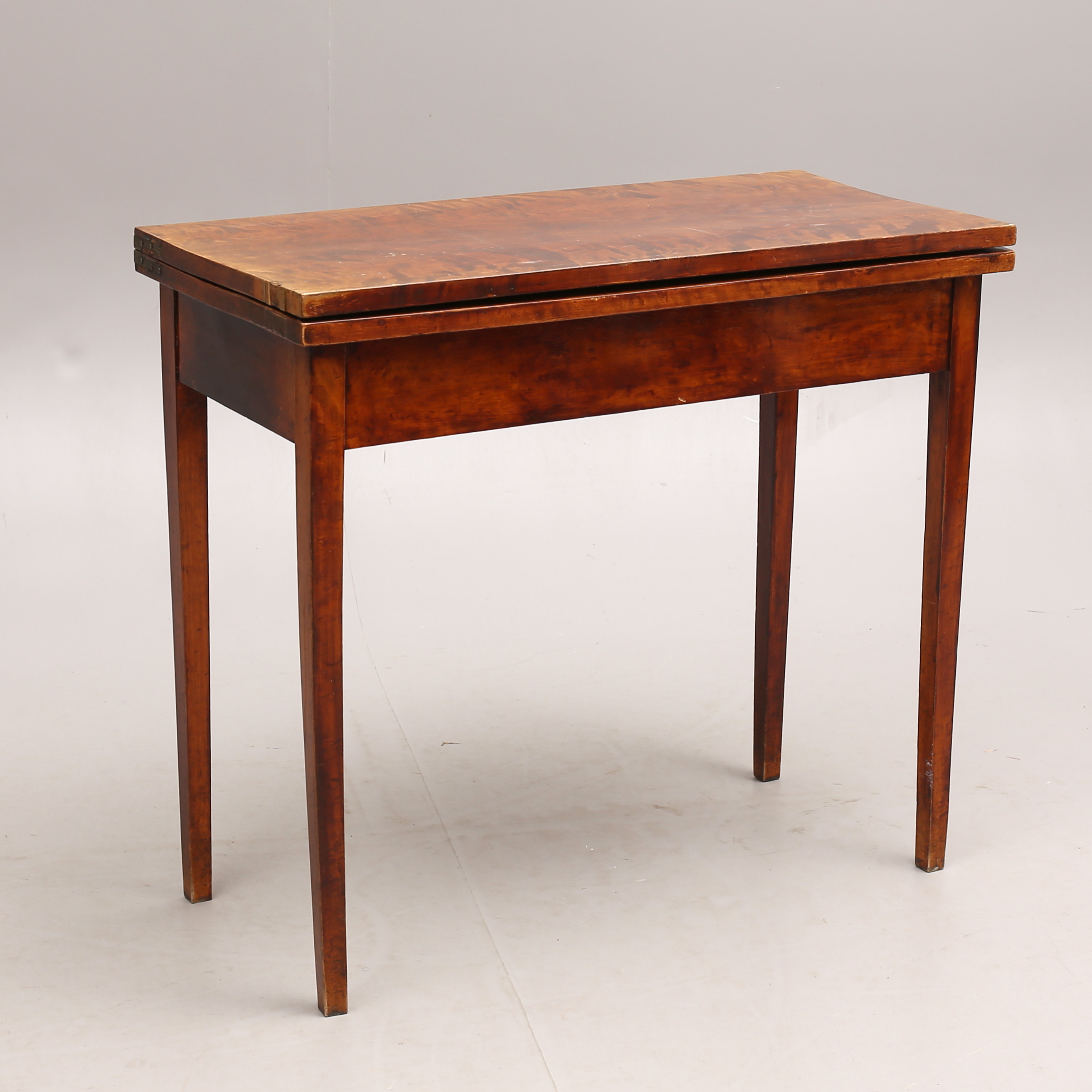 GAME TABLE, 1800s 1900s. Furniture Tables Auctionet TABLE, 1800s. Furniture Tables Auctionet