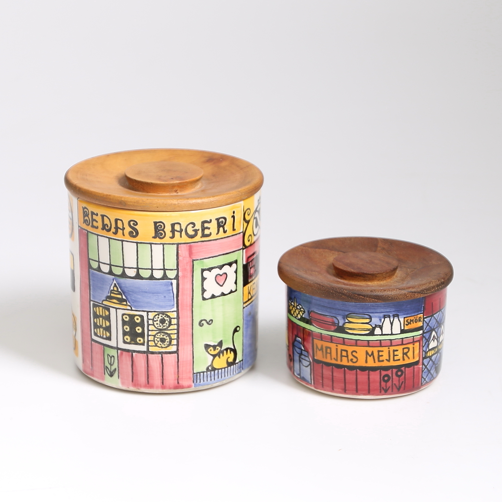 Nogiron ayollar ishtirokidagi jinsiy porno videolar