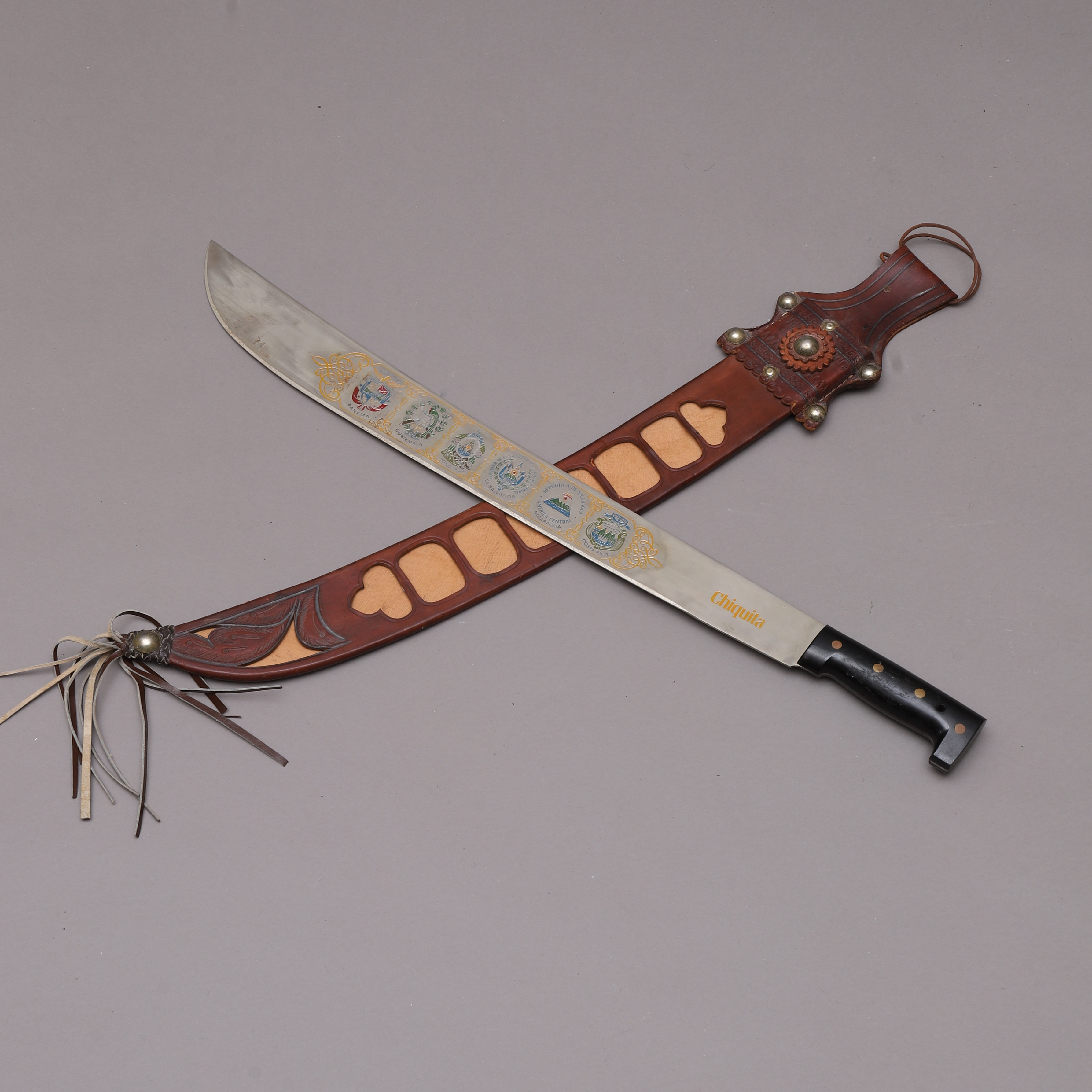 Images for 1542928. MACHETE, Chiquita, El Salvador.