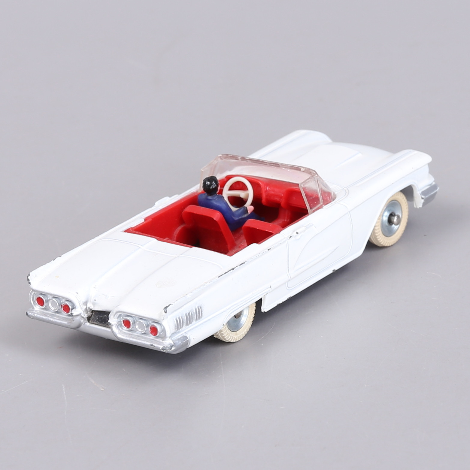 Dinky Toys France – Ford Thunderbird Cabriolet – Réf 555 – Rouge Cerise – Boîte AAA – Meccano