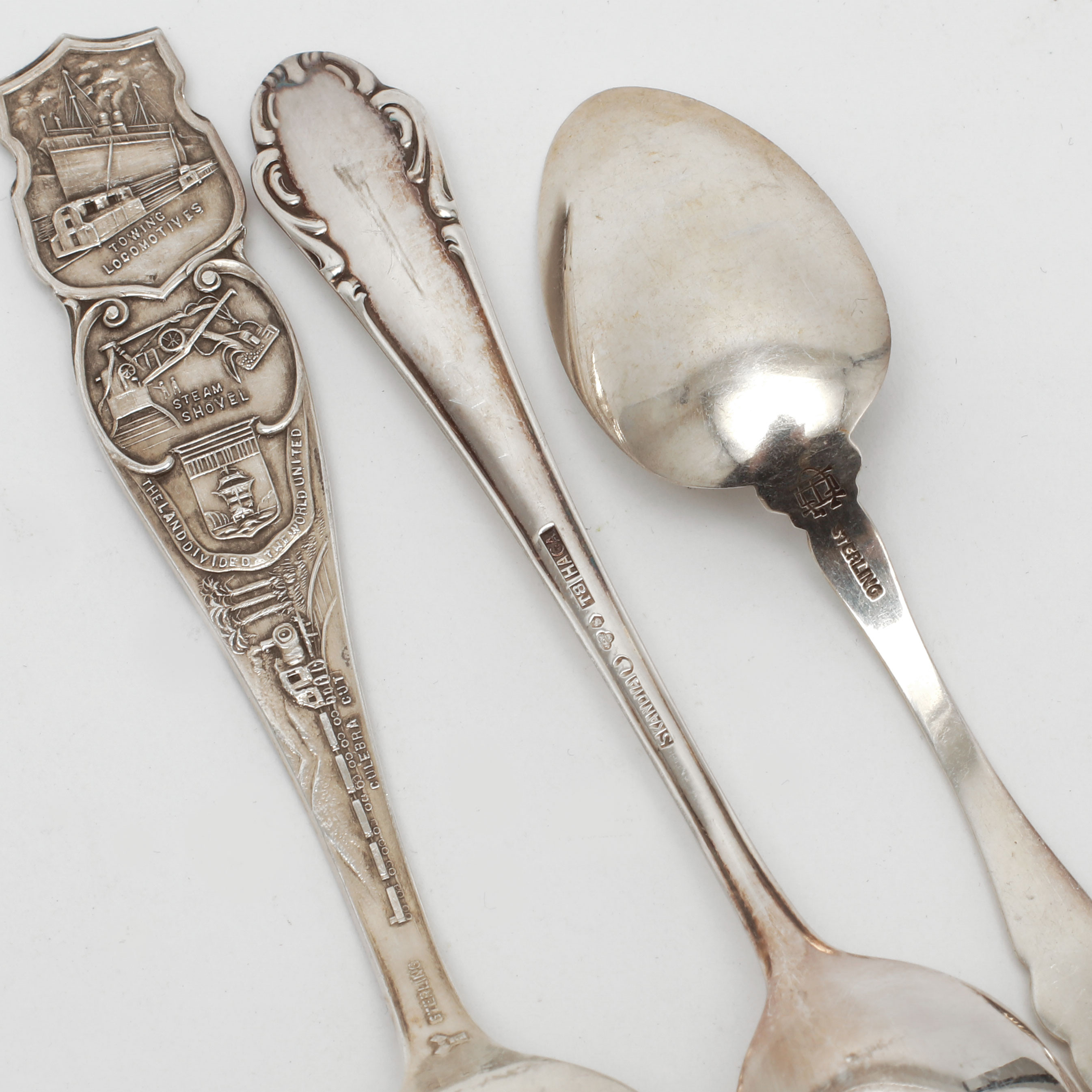 SILVER ITEMS, miscellaneous, approx. 455 grams. Silver & Metal Silver