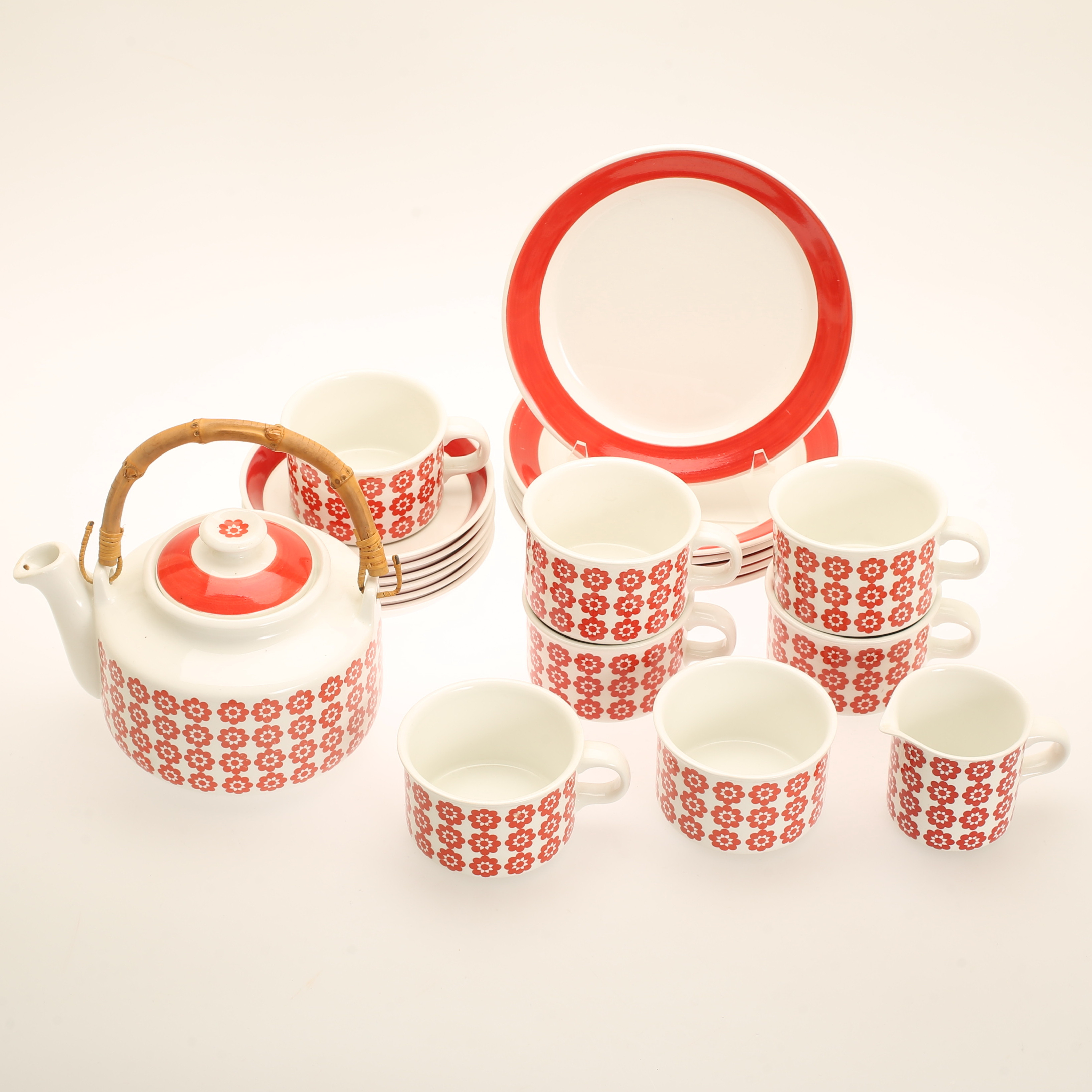 Images for 1722823. TEA SET PARTS, 15 parts, porcelain, "Malva", Karin