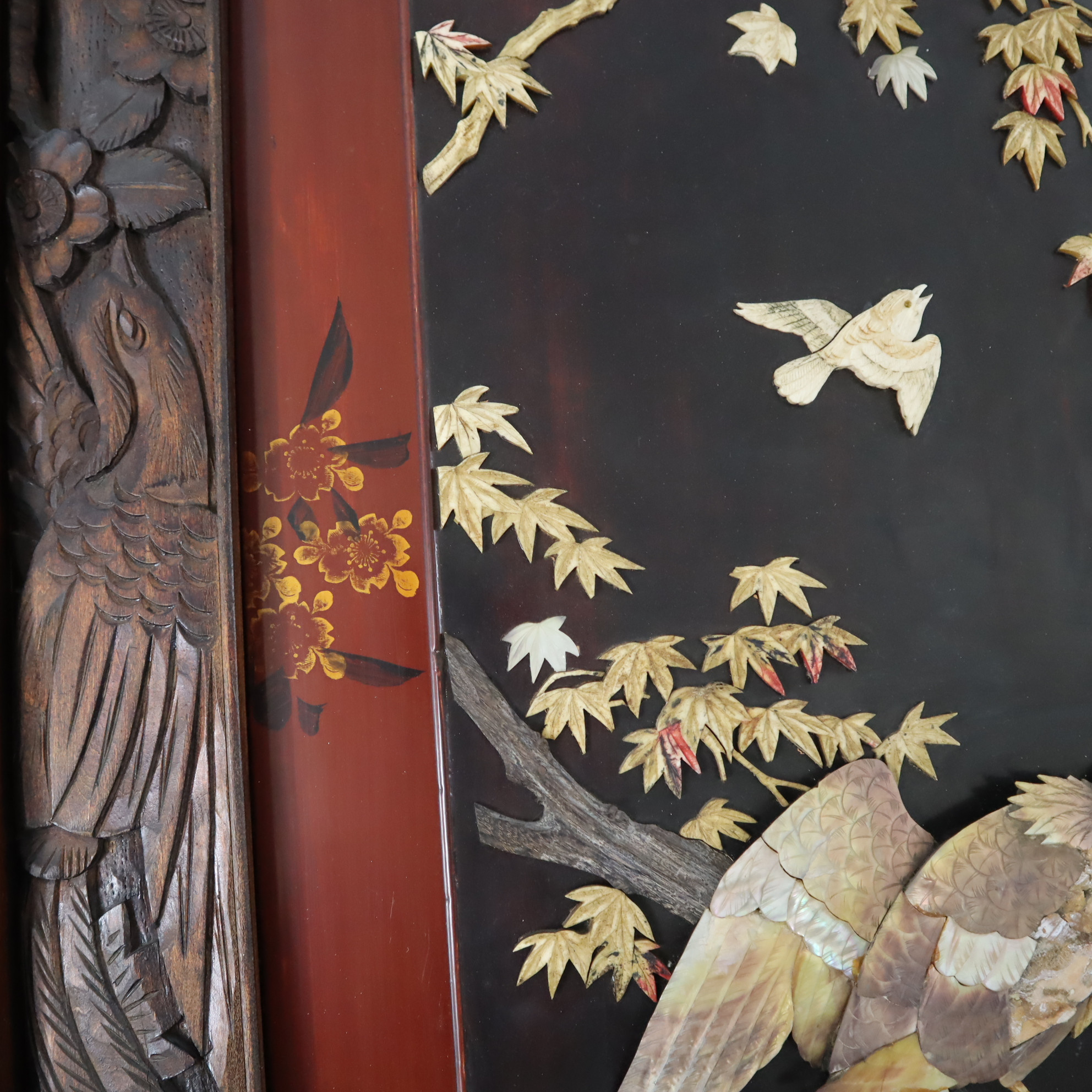 Ausgefallener CHINESISCHER TISCH mit Intarsien. Asiatica - Auctionet