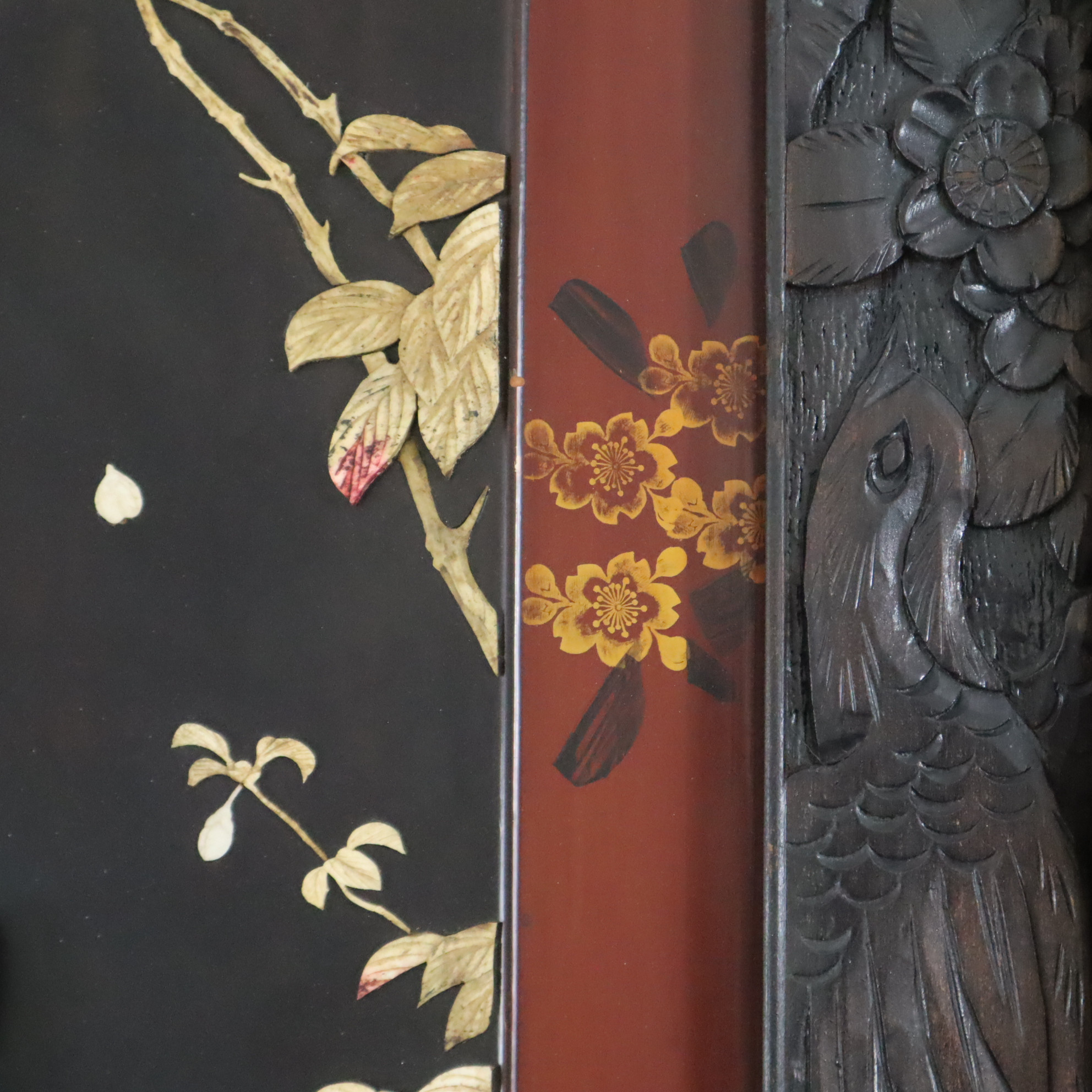 Ausgefallener CHINESISCHER TISCH mit Intarsien. Asiatica - Auctionet