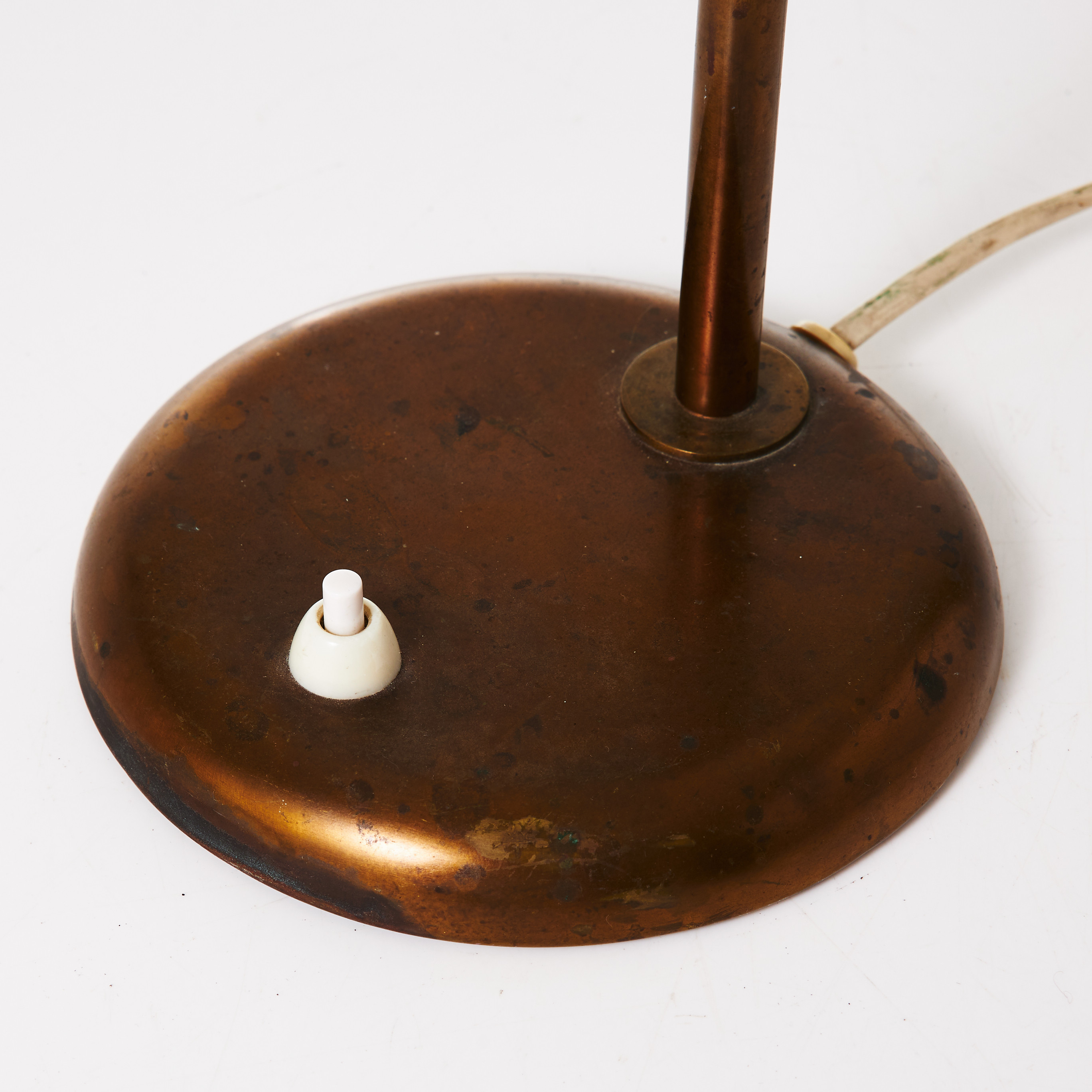 Bilder för 1863053. BÖHLMARKS, bordslampa, modell 15632, 1950-tal ...