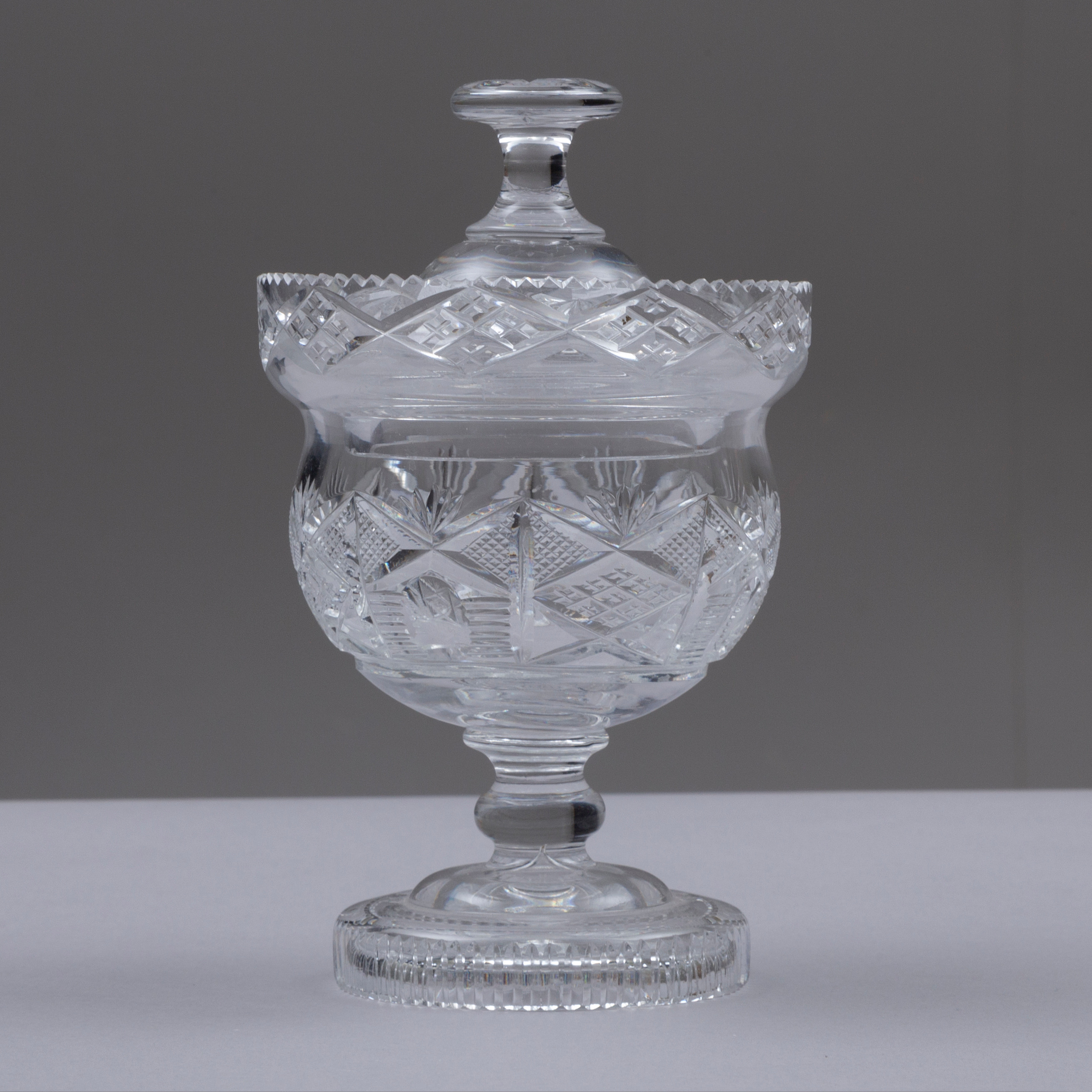 LOCKPOKAL Glas Slipat Tidigt 1900 tal Barnebys