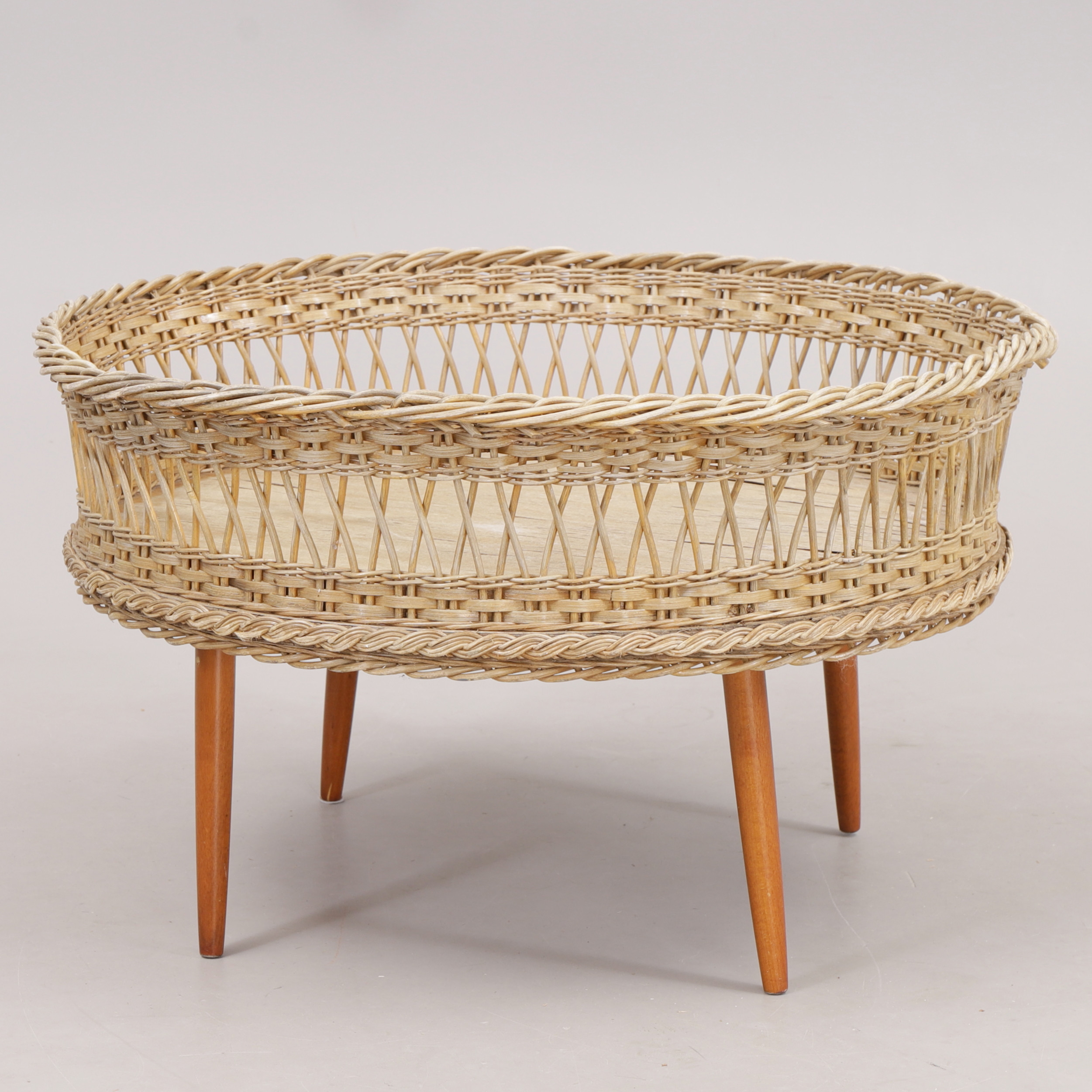 Images for 1934462. FLOWER TABLE/FLOWER BASKET on legs, rattan.