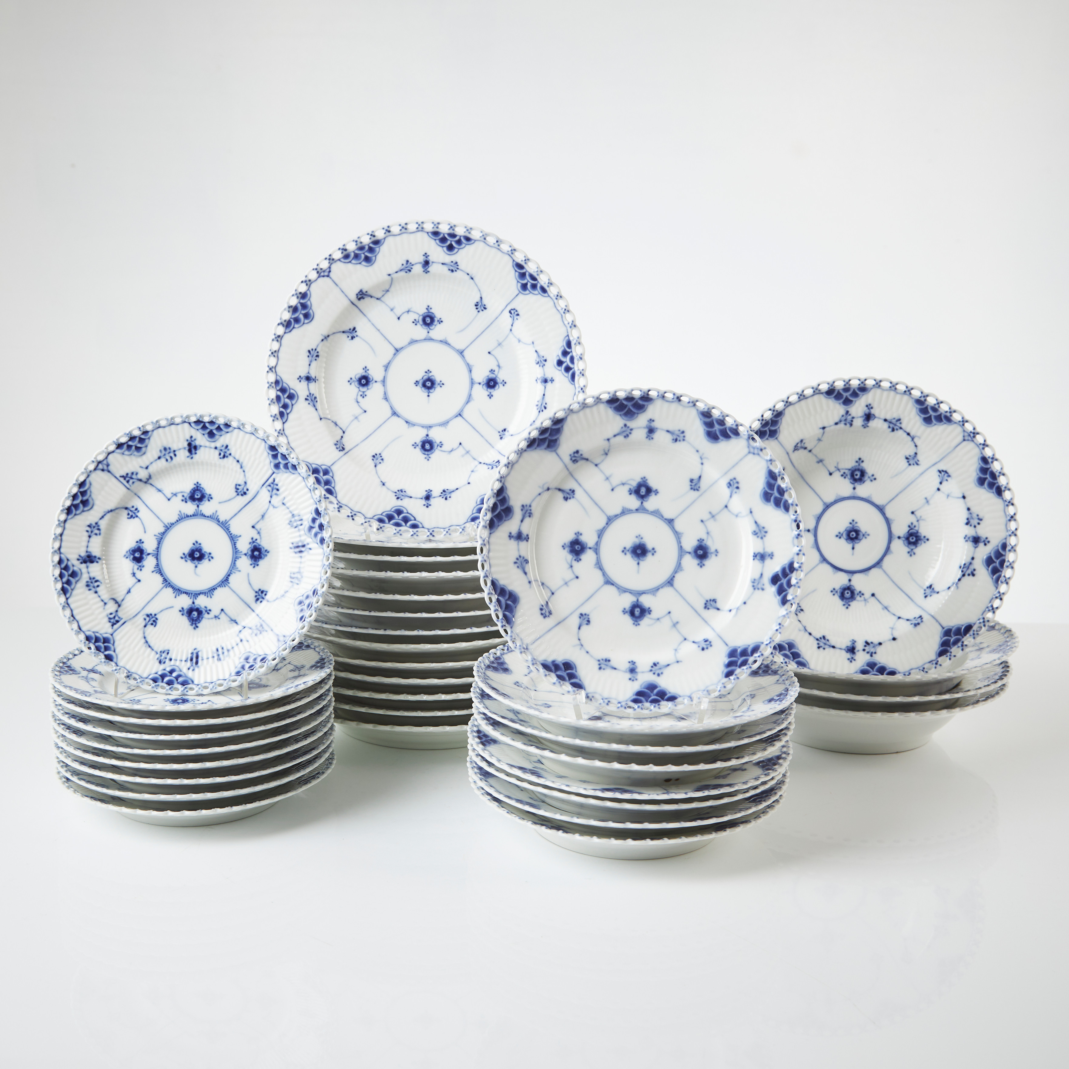 Images for 2071991. ROYAL COPENHAGEN, "Musselmalet", service parts, 34