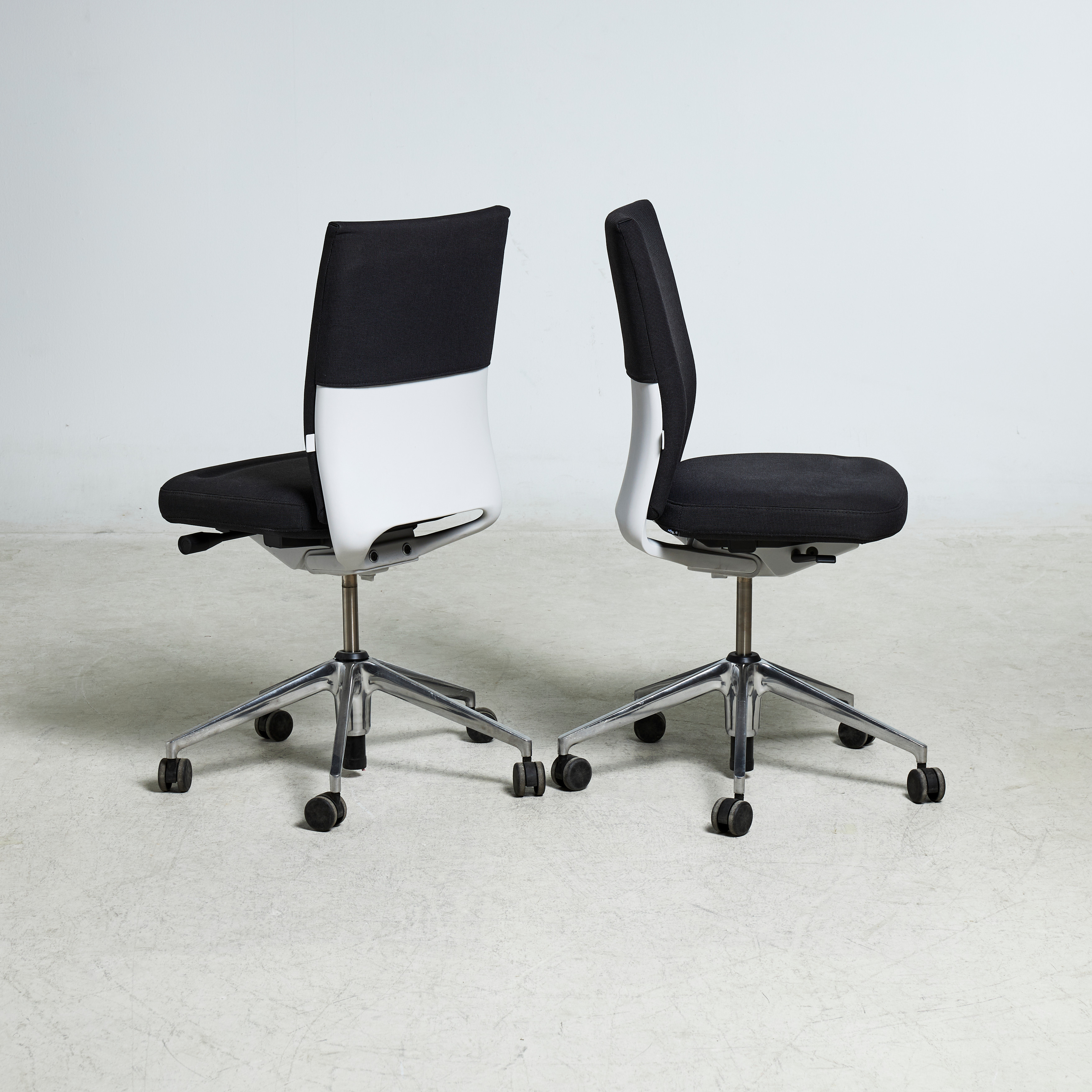 Imágenes para 2078198. ANTONIO CITTERIO. Silla de oficina, 1 pareja, modelo "Axess", Vitra