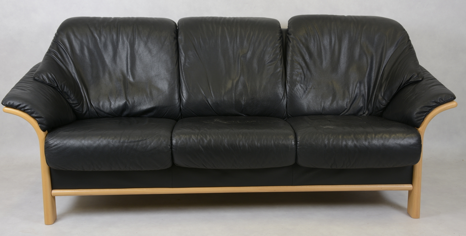 Soffa, 3 sits, neptun. furniture sofas & seatings auctionet Badeværelse glasdør