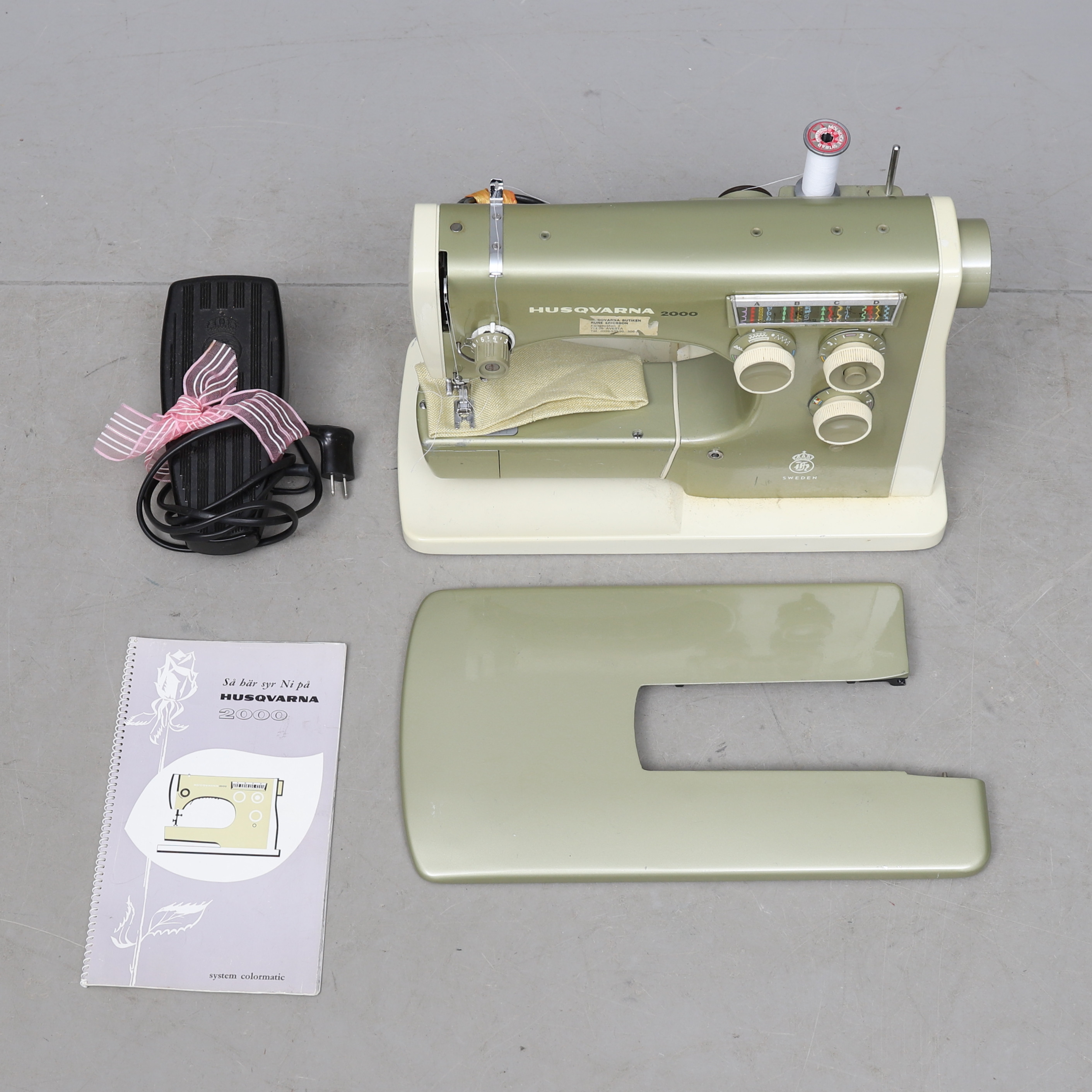Images for 2160524. SEWING MACHINE, Husqvarna 2000.