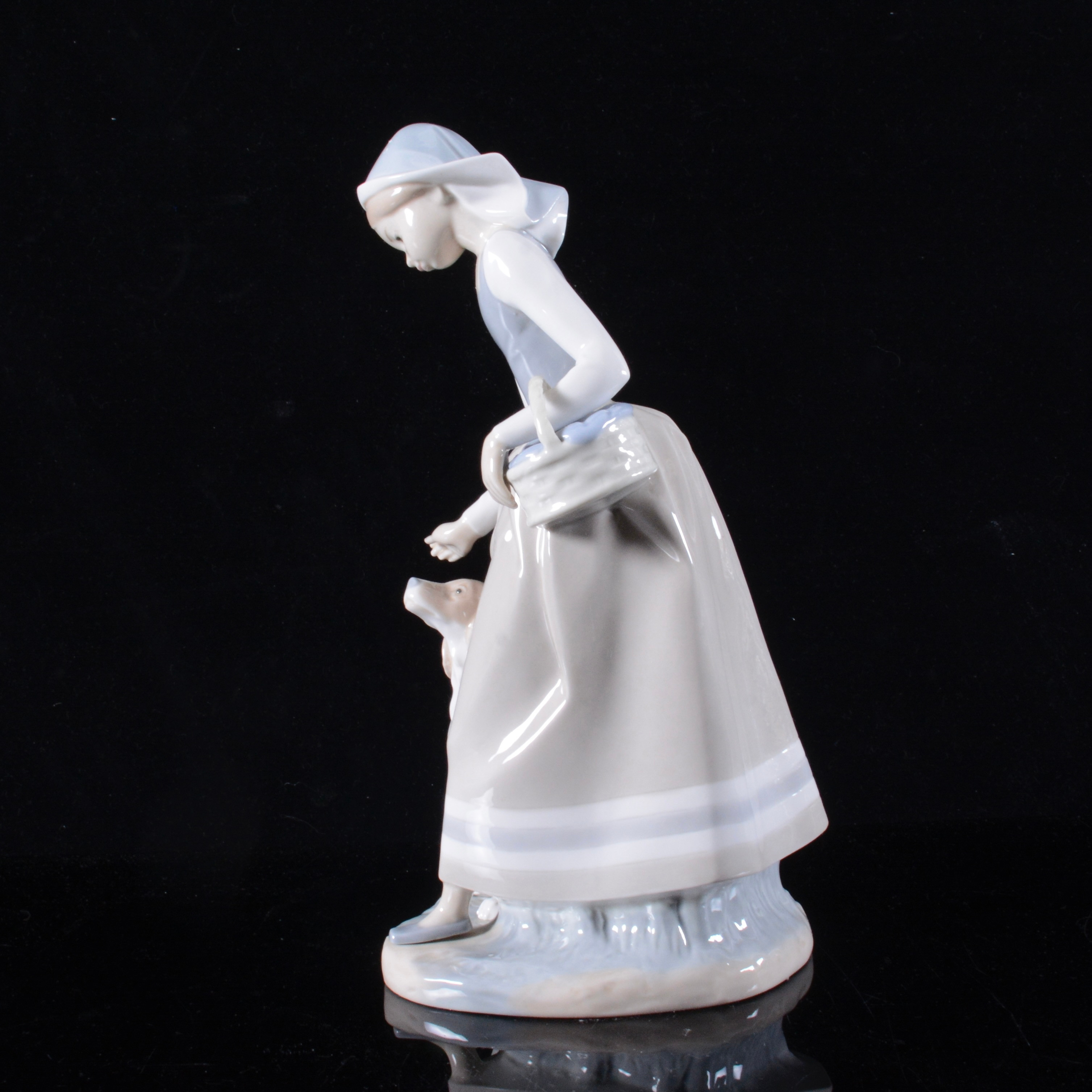 Images for 2255713. FIGURE, porcelain, Nao, Spain.